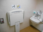 青森県観光物産館アスパム　1F一般多目的トイレ - 写真:4