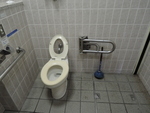 広島城　観光バス駐車場　公衆トイレ - 写真:1