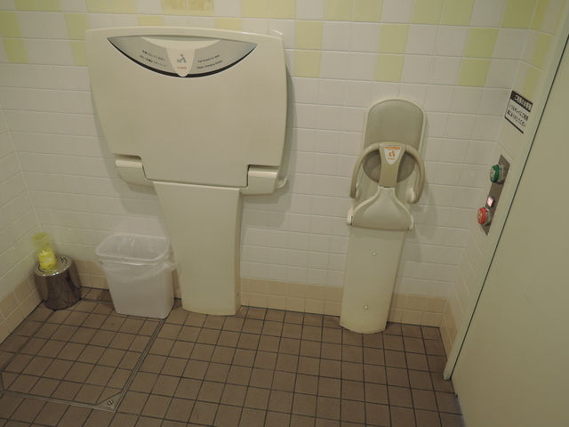 ホームセンターバロー 浜松浜北店 ショッピング の 多目的トイレ 詳細 多目的トイレ バリアフリー 多機能トイレ