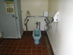 海洋博公園 熱帯ドリームセンター側公衆トイレ - 写真:1