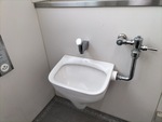 品川区立武蔵小山駅前公衆便所 - 写真:2