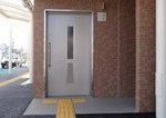 JR亀川駅・東口広場　公衆トイレ - 写真:3