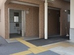 JR亀川駅・東口広場　公衆トイレ - 写真:6